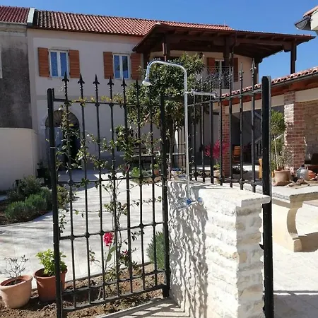 Vila Granar Smilcic
